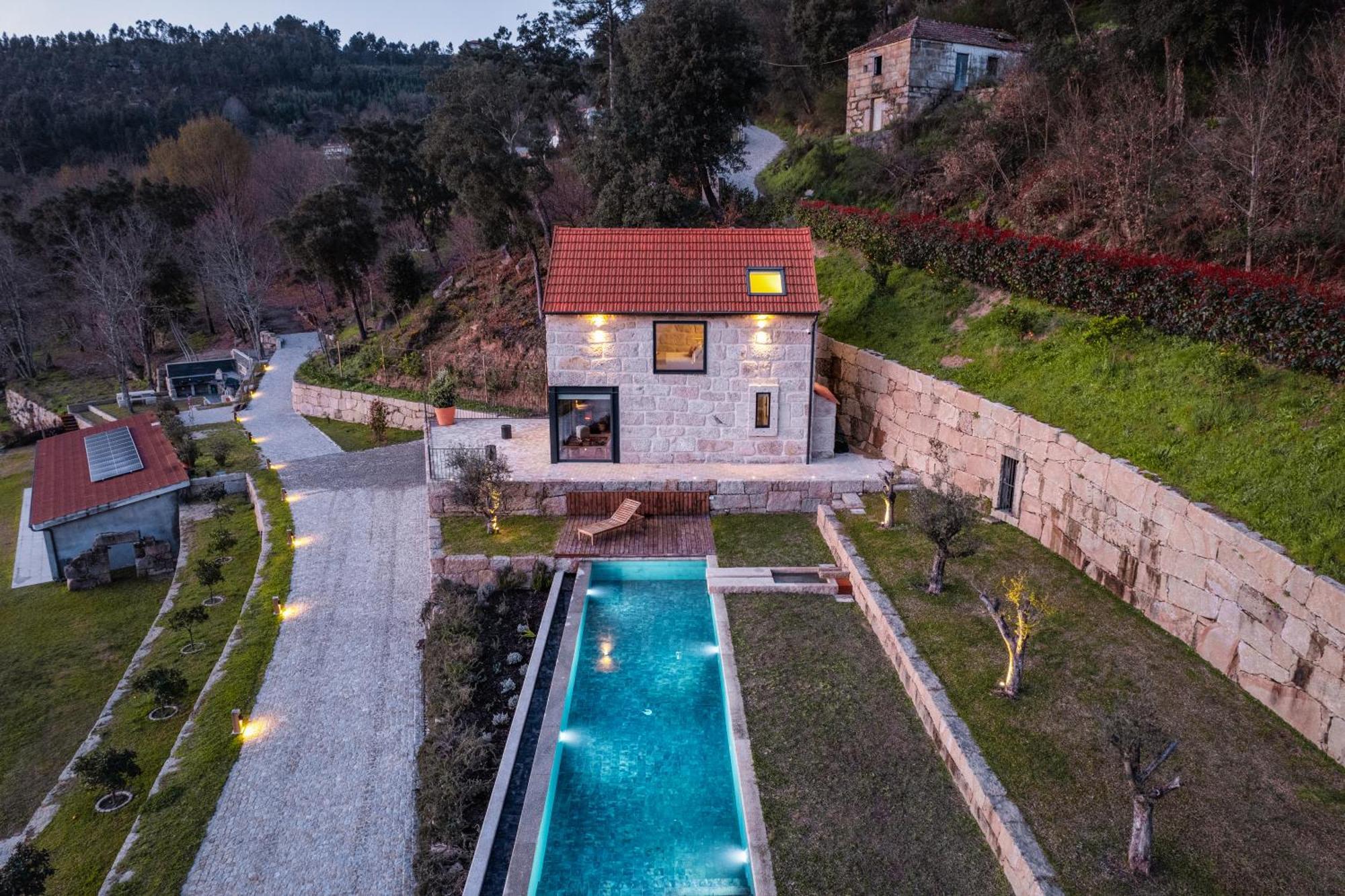 Javardo - Family House - Douro Penha Longa Екстер'єр фото